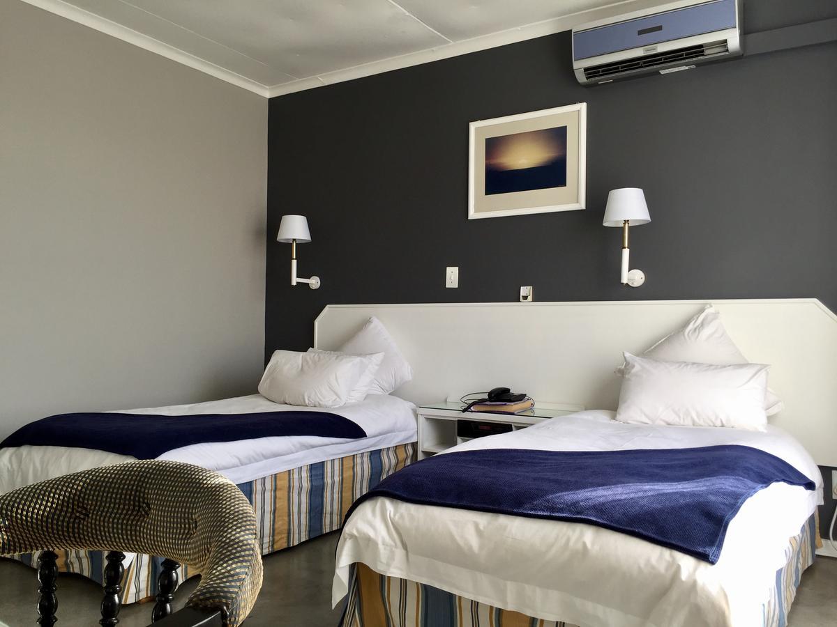 וואלביס ביי Casa Mia Hotel מראה חיצוני תמונה