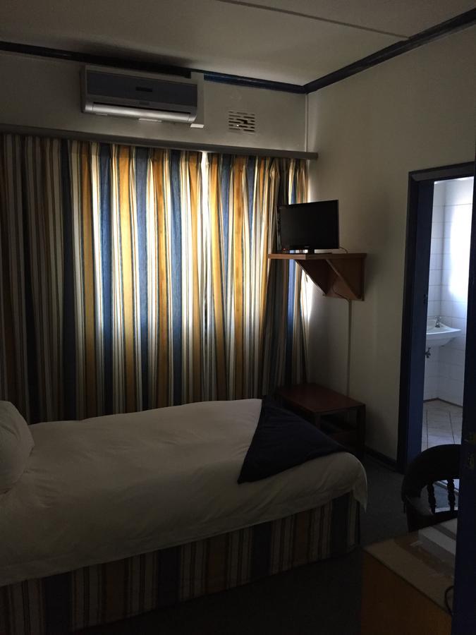 וואלביס ביי Casa Mia Hotel מראה חיצוני תמונה